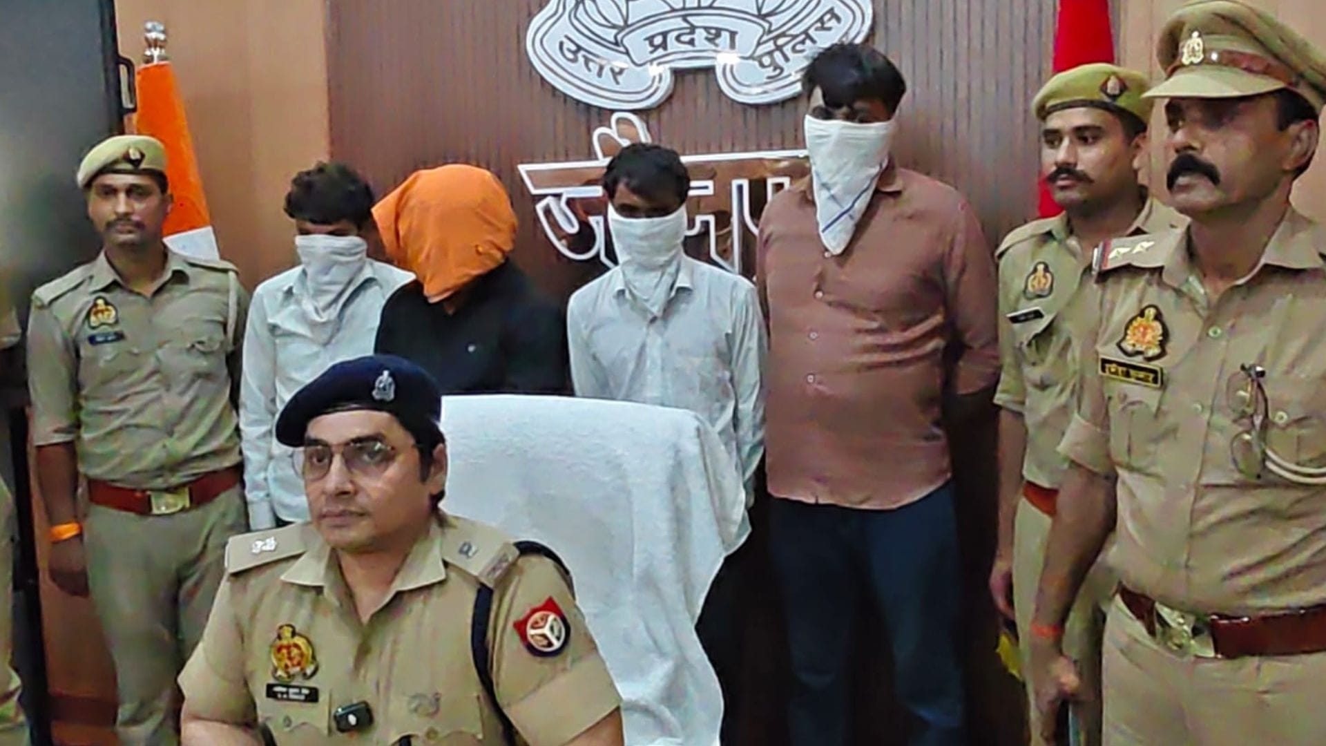 पुलिस के गिरफ्त में चारों आरोपी