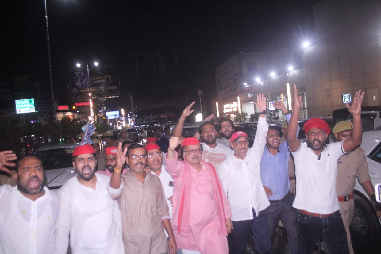 Protests Erupt Across Kanpur, Etawah and Orai Over Akhilesh Yadav's Detention in Delhi