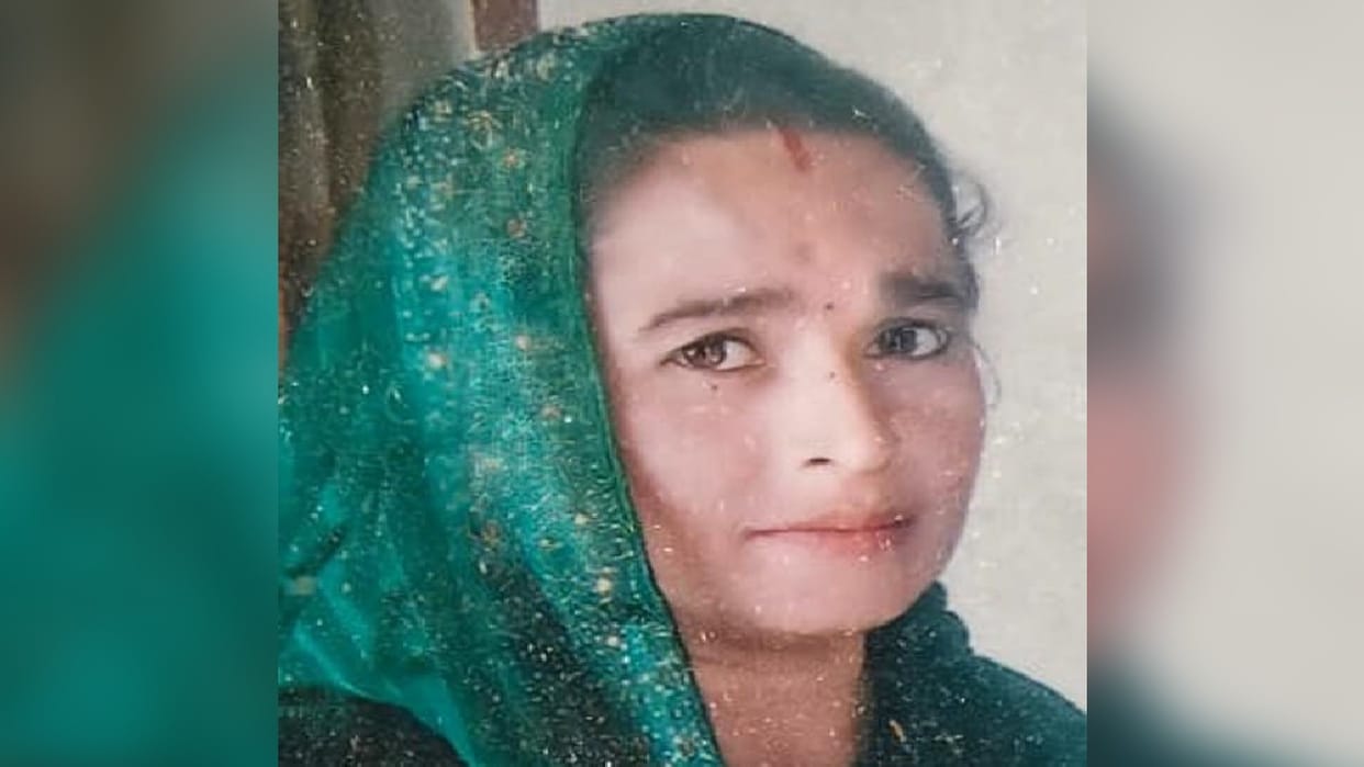 woman condition deteriorates after delivery dies during treatment in Budaun