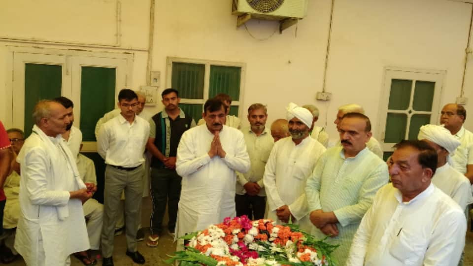 अनुराग धनखड़ का अंतिम संस्कार