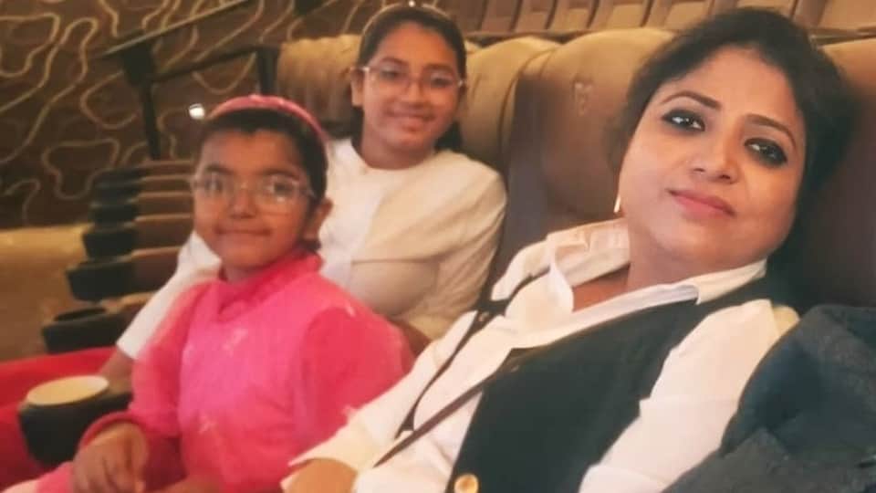 Fire breaks out at home in Delhi mother and two young daughters burned to death