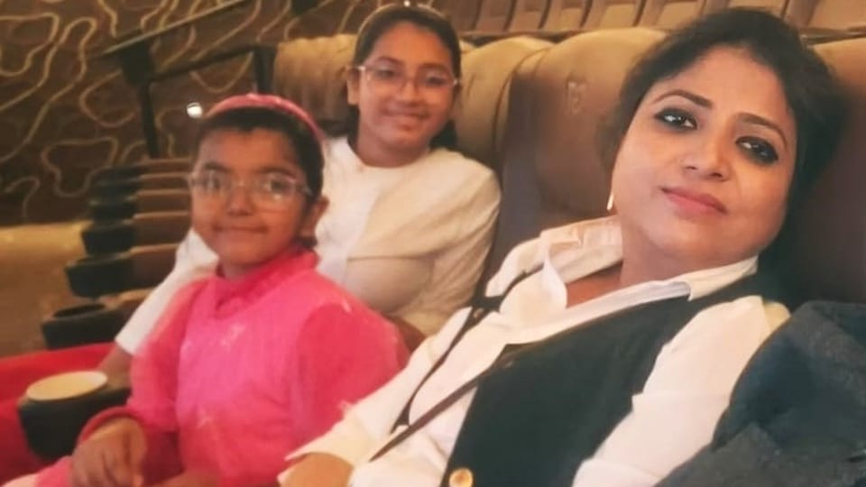 Fire breaks out at home in Delhi mother and two young daughters burned to death