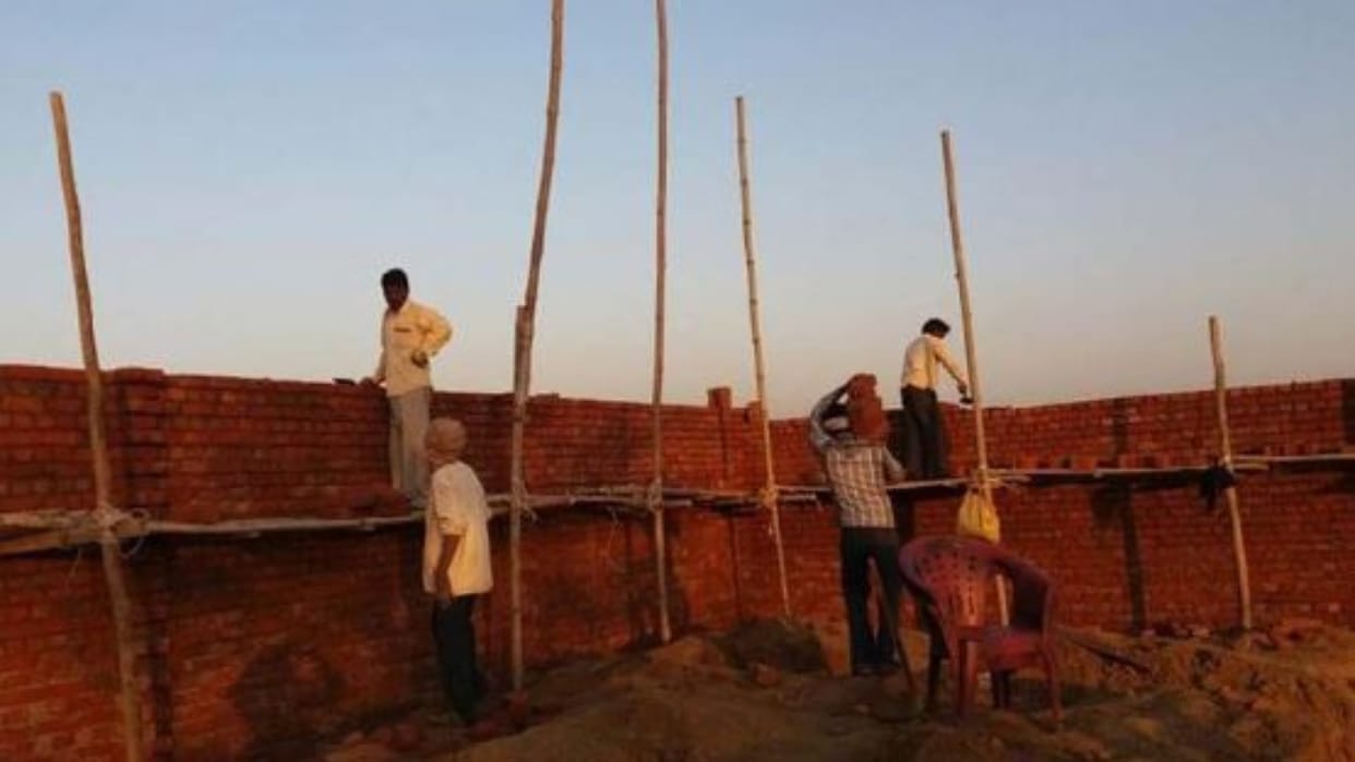 Workers should register on the Labour App they will get work in Bareilly