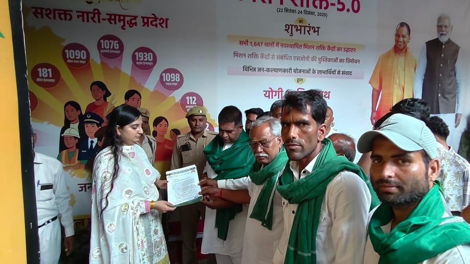 Farmers Protest Against Agra-Gwalior Expressway Allege Crop Damage