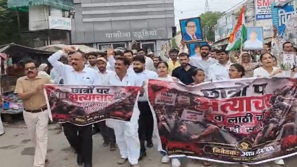Congress members staged a protest in Haryana on Wednesday against the lathi-charge on students in haryana