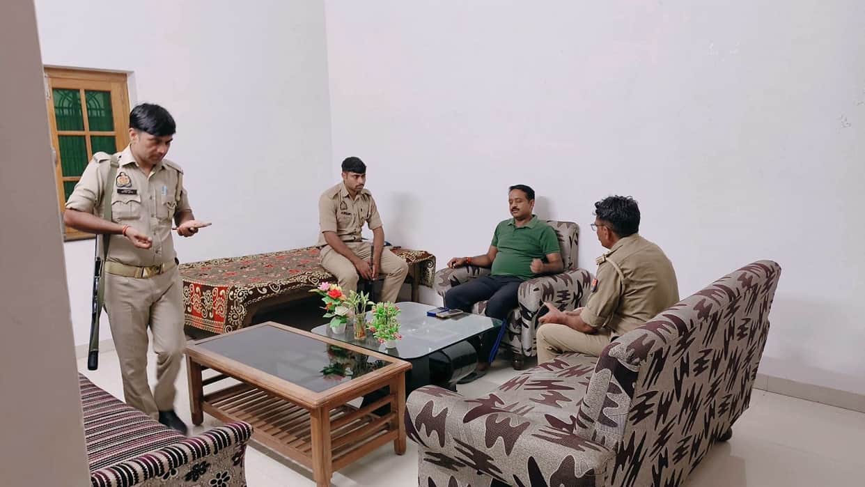 Police on alert over possibility of protests SP-Congress leaders placed under house arrest in Pilibhit