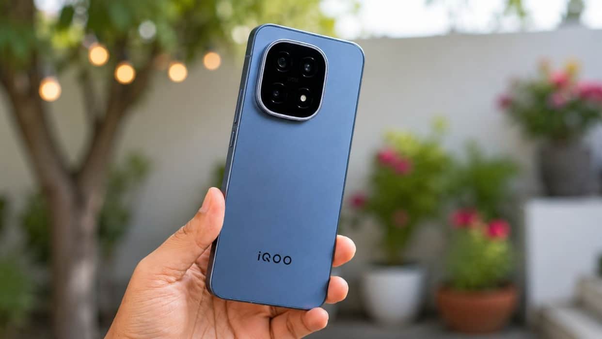 iqoo 16t leaked specifications snapdragon 8 elite gen 6 dimensity 9600 2k display tech news hindi