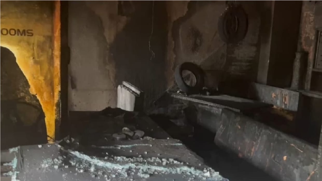Massive fire breaks out at Jannat Bar in Hisar's PLA Market; losses estimated in the lakhs