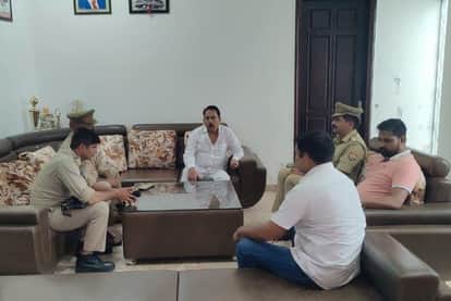 मेरठ में नजरबंद किए गए योगेश वर्मा