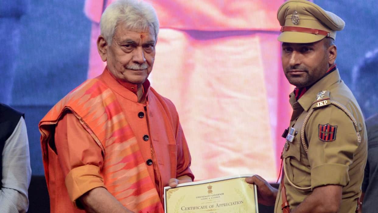 Lieutenant Governor Manoj Sinha's stern message on the completion of 100 days of the 'Drug-Free Jammu & Kashmi