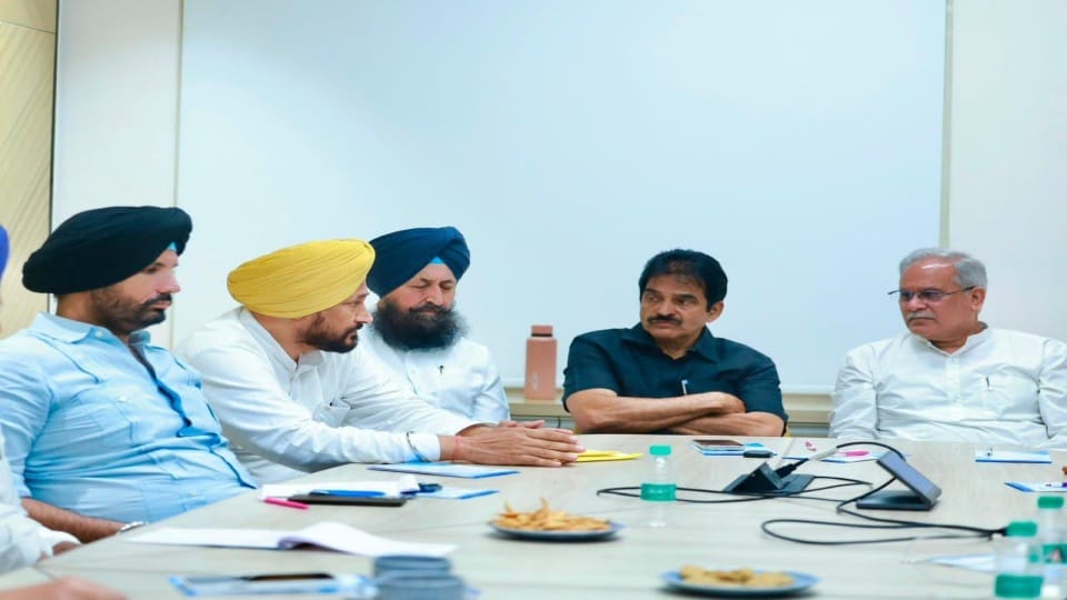 Punjab Congress leaders meeting in Delhi for dispute