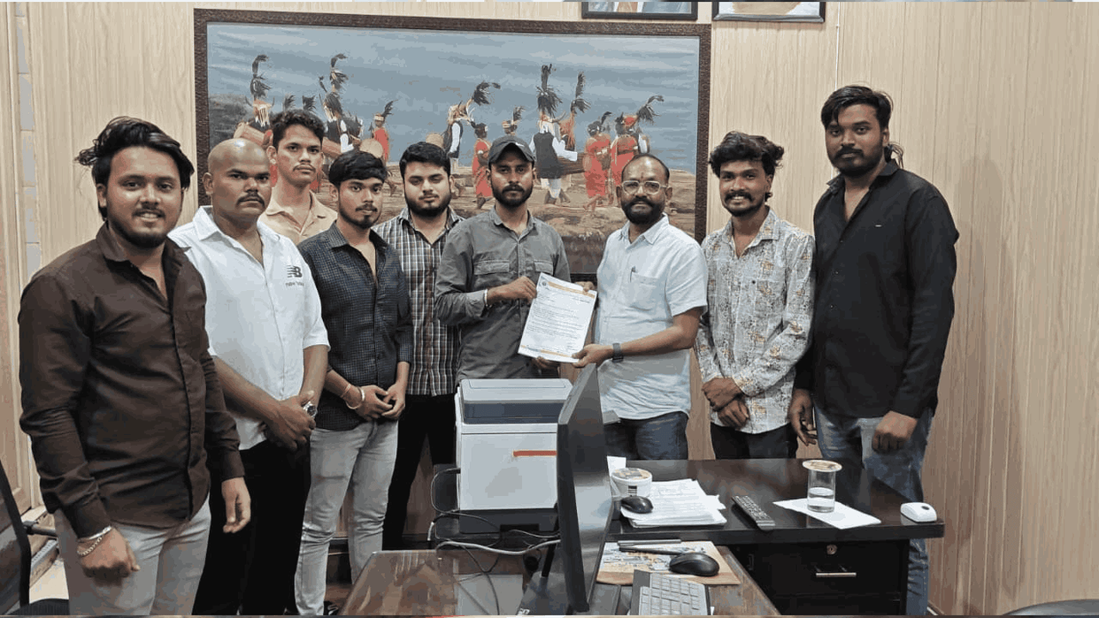 ABVP submits memorandum in Bilaspur and expresses concern over  dilapidated state of hostels