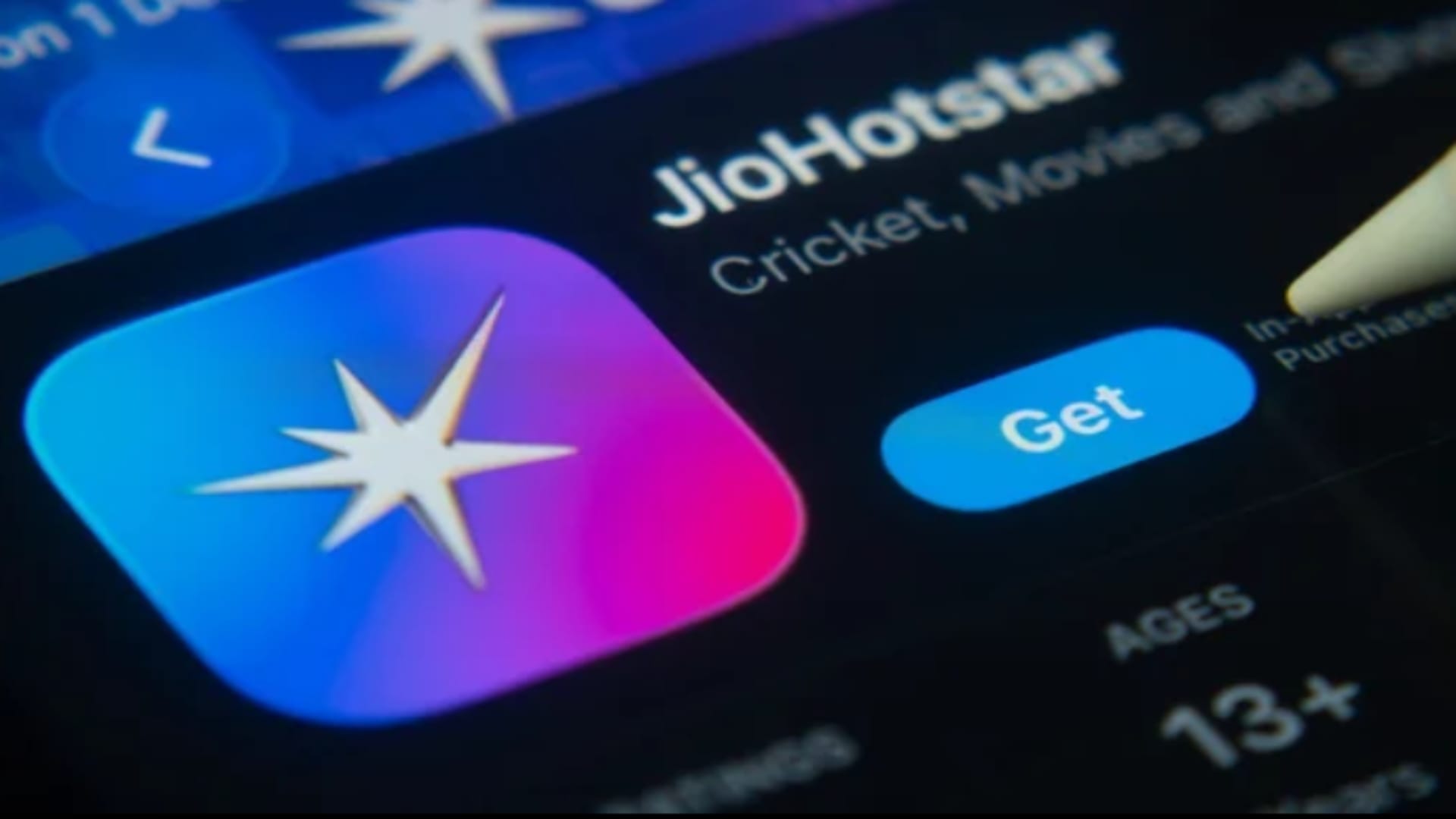 JioHotstar: सिर्फ एक रुपये में पाएं प्रीमियम प्लान, जानें कौन उठा सकता है इसका फायदा और कैसे करें क्लेम