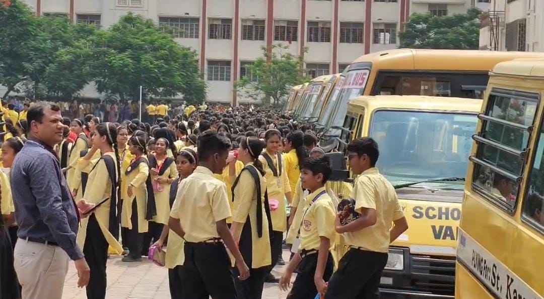 Bomb Threat: पटना से सटे इस इलाके के सेंट कैरेंस स्कूल को बम की धमकी, ई-मेल आया; पुलिस किस बात से हो गई नाराज?