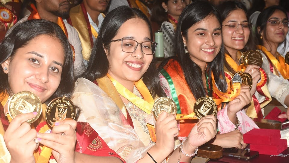 UP: Drugs are supplied in university hostels; I have shown photographs to the Vice-Chancellors, says Governor