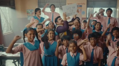 Adarsh Baal Vidyalaya Review and rating in hindi with actor kaykay menon and archana puran singh