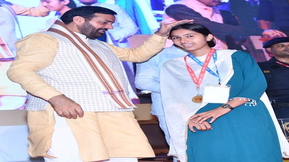Faces of meritorious students lit up after being honored by CM Saini; they also took selfies after the event