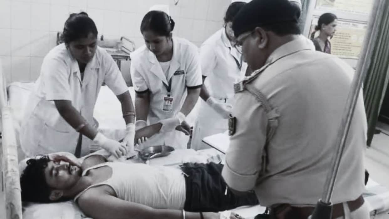 youth shot during kidnap attempt rosera shahpur samastipur news