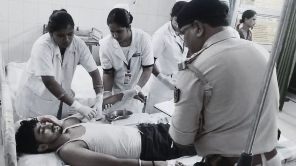 youth shot during kidnap attempt rosera shahpur samastipur news