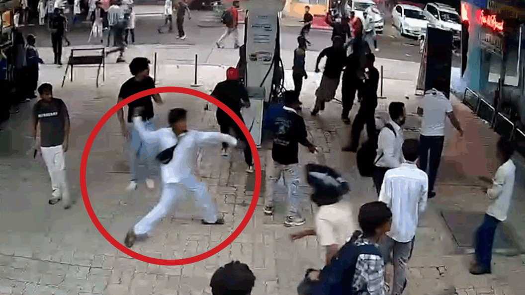 भीड़ ने सुरक्षाबलों पर किया था पथराव, कनॉट प्लेस के पेट्रोल पंप के कैमरे में कैद 20 जुलाई की घटना