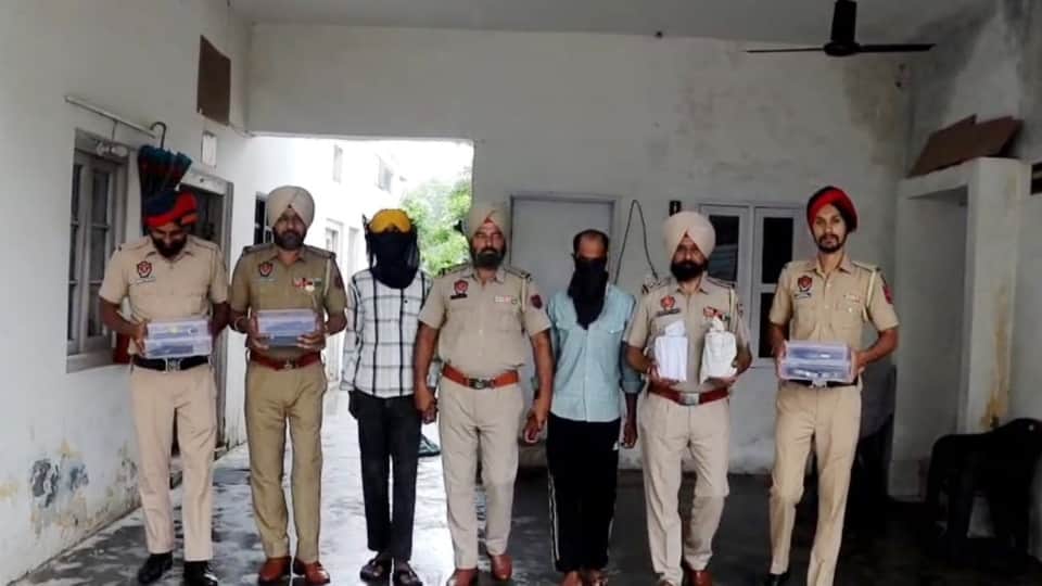 Heroin and drug money seized in Amritsar