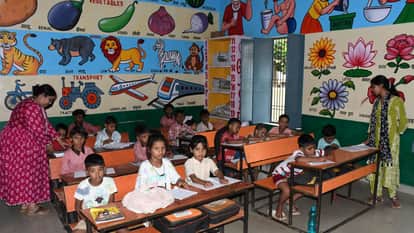 Two classes conducted in single room in government schools in Varanasi