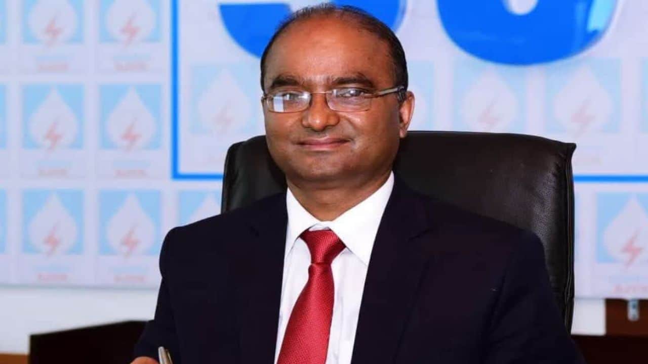 एसजेवीएन लिमिटेड के पूर्व अध्यक्ष एवं प्रबंध निदेशक (सीएमडी) नंद लाल शर्मा (फाइल फोटो)