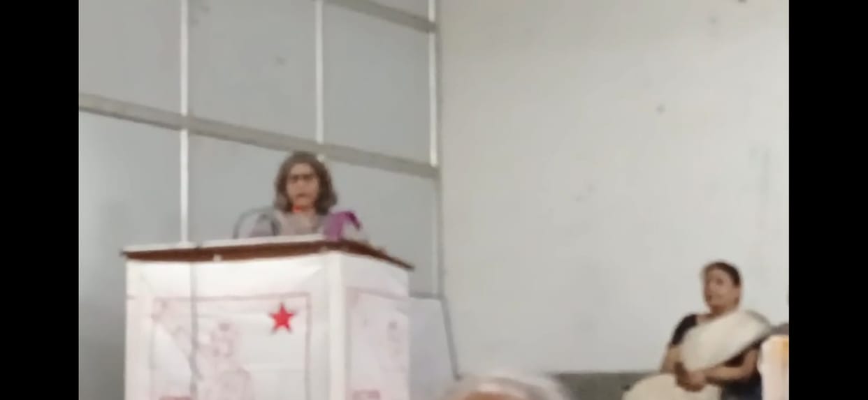 Kanpur Subhashini Ali speaks on violence against women do not stay confined in your homes out of fear