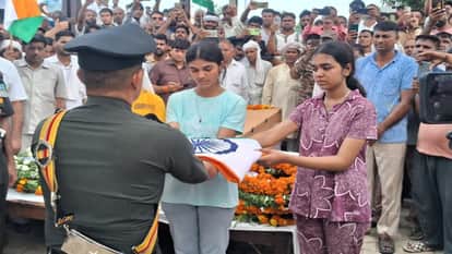 Indian Army Naib Subedar Martyr Virendra Singh gave life to six patients