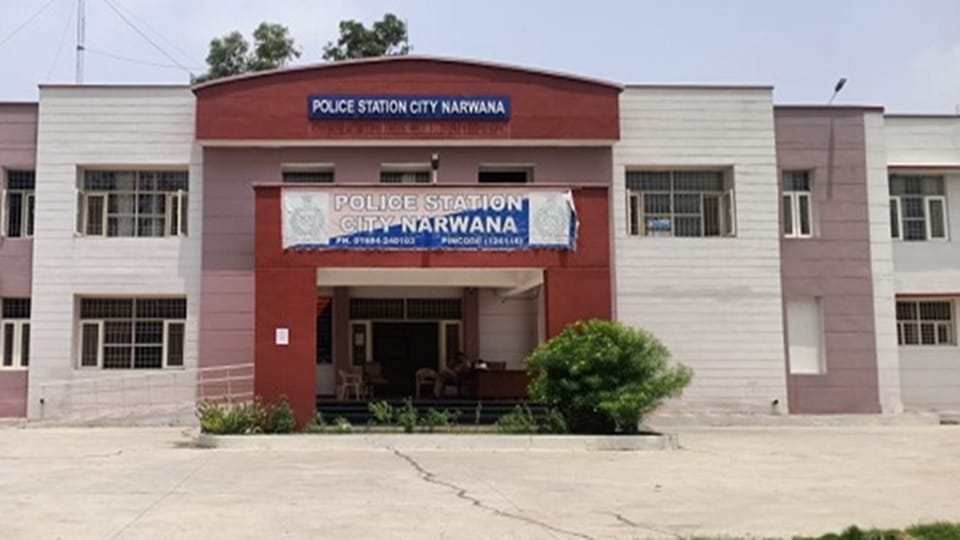 Class 12 student attacks teacher with a knife at DAV School in Jind.