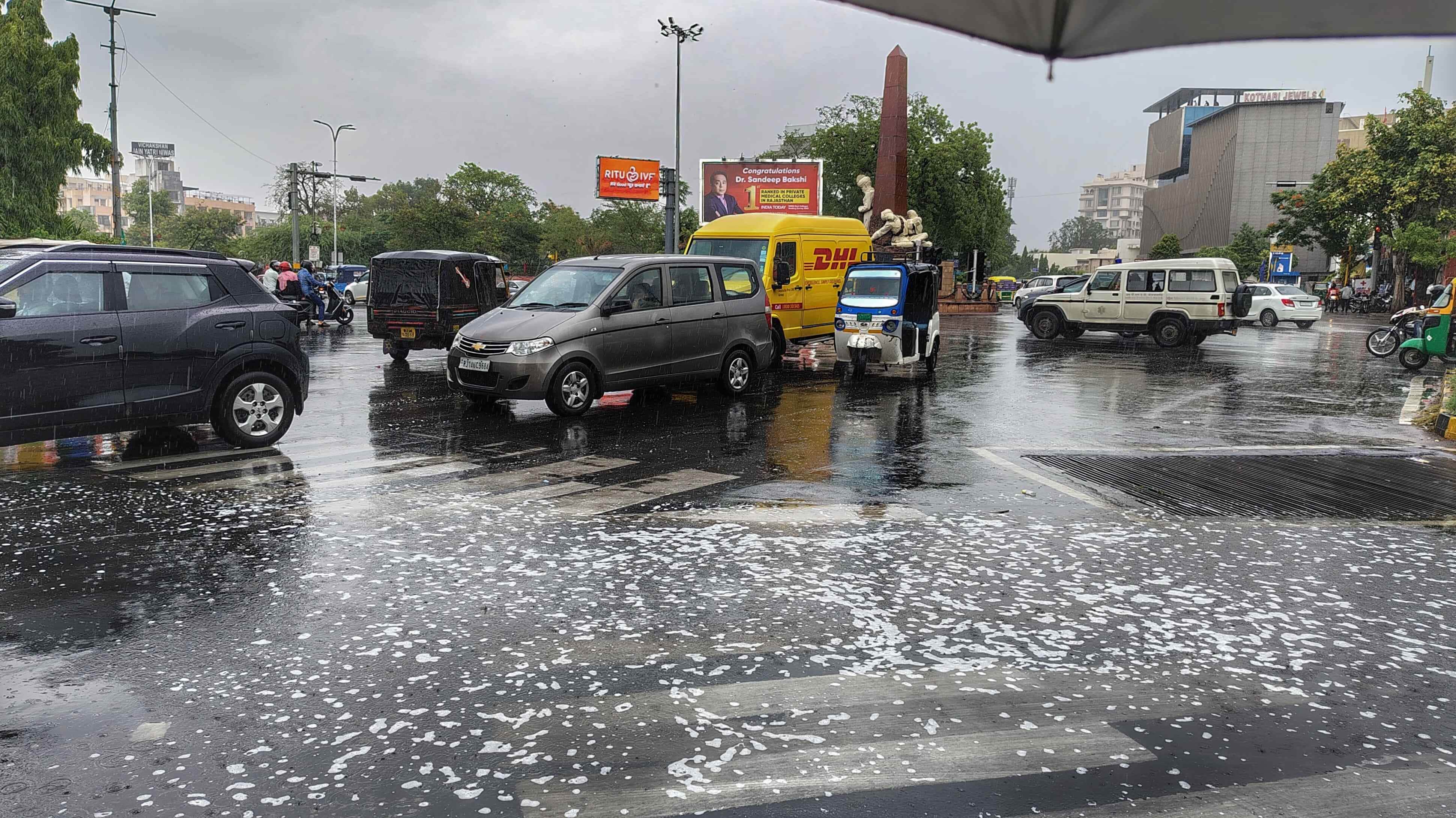राजधानी जयपुर में बारिश के बाद का नजारा