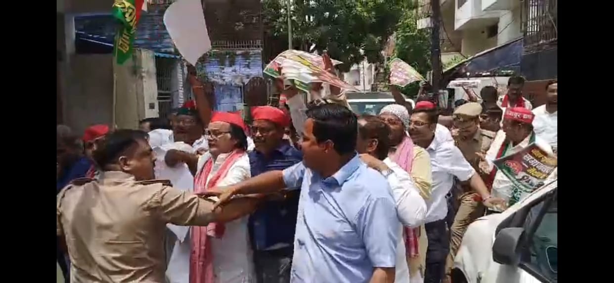 SP MLA Amitabh Bajpai and city president Fazal Mahmood placed under house arrest ahead of protest
