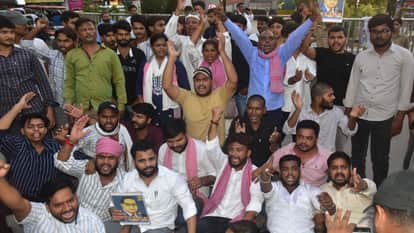 Student organizations launch a protest and hold a march of outrage against the lathi-charge on students