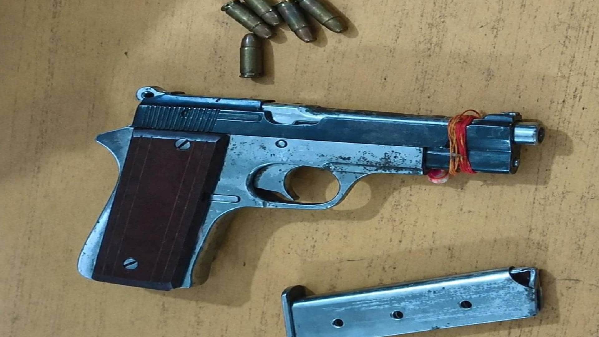 APO के सरकारी आवास से पिस्टल-मैगजीन और कारतूस बरामद