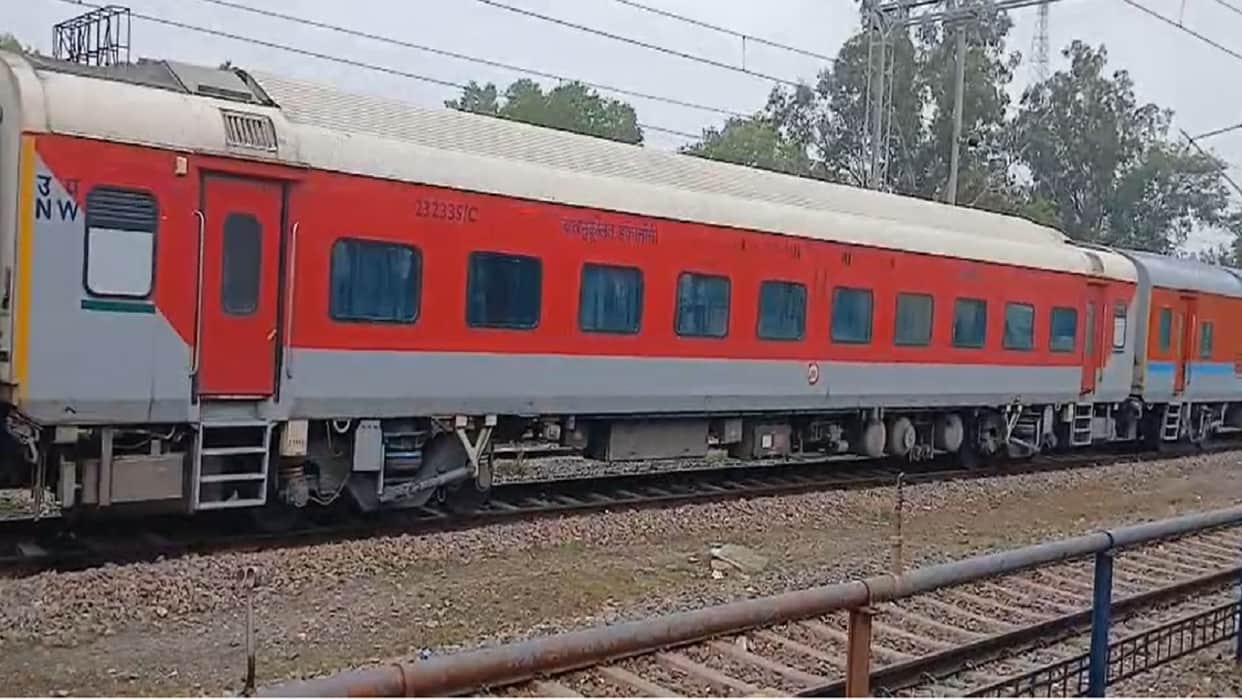 Operations of the Tilak Bridge-Sirsa train with LHB rakes will commence