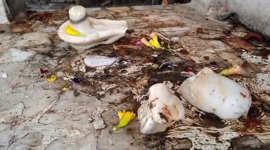 Kanpur Two Shiva temples vandalized in Bithoor councilor discovered the broken idols in the morning