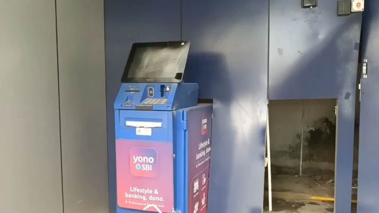 Bihar ATM Heist Foiled Thieves Uproot SBI ATM at Night Police Recover Machine Within Hours