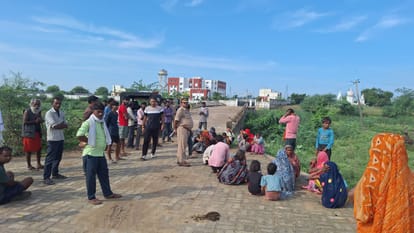 hamirpur-labourer-dies-by-suicide-after-wife-did-not-return