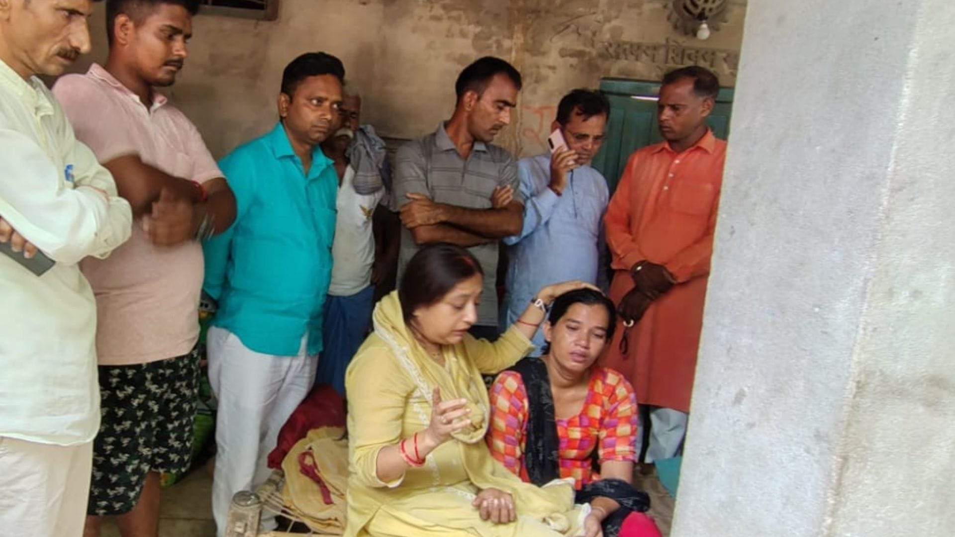 painful tragic story of father and son death by electrocution in Ballia