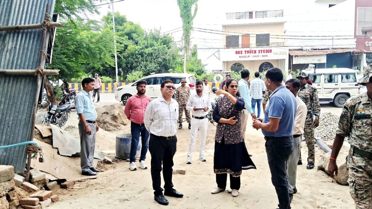 Demolition action will be taken against illegal construction BDA VC Soumya Pandey gave strict instructions