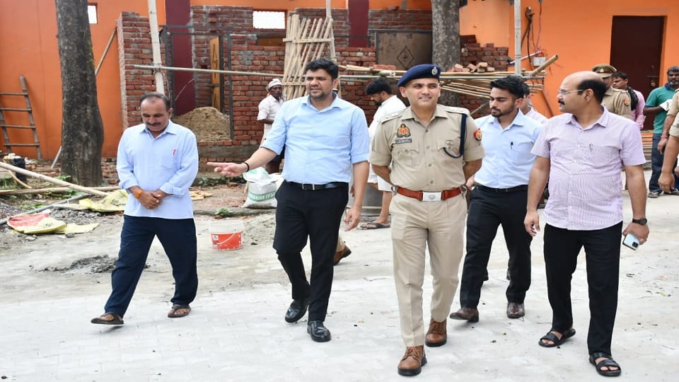 DM-SSP inspected the Bhumiya Baba temple