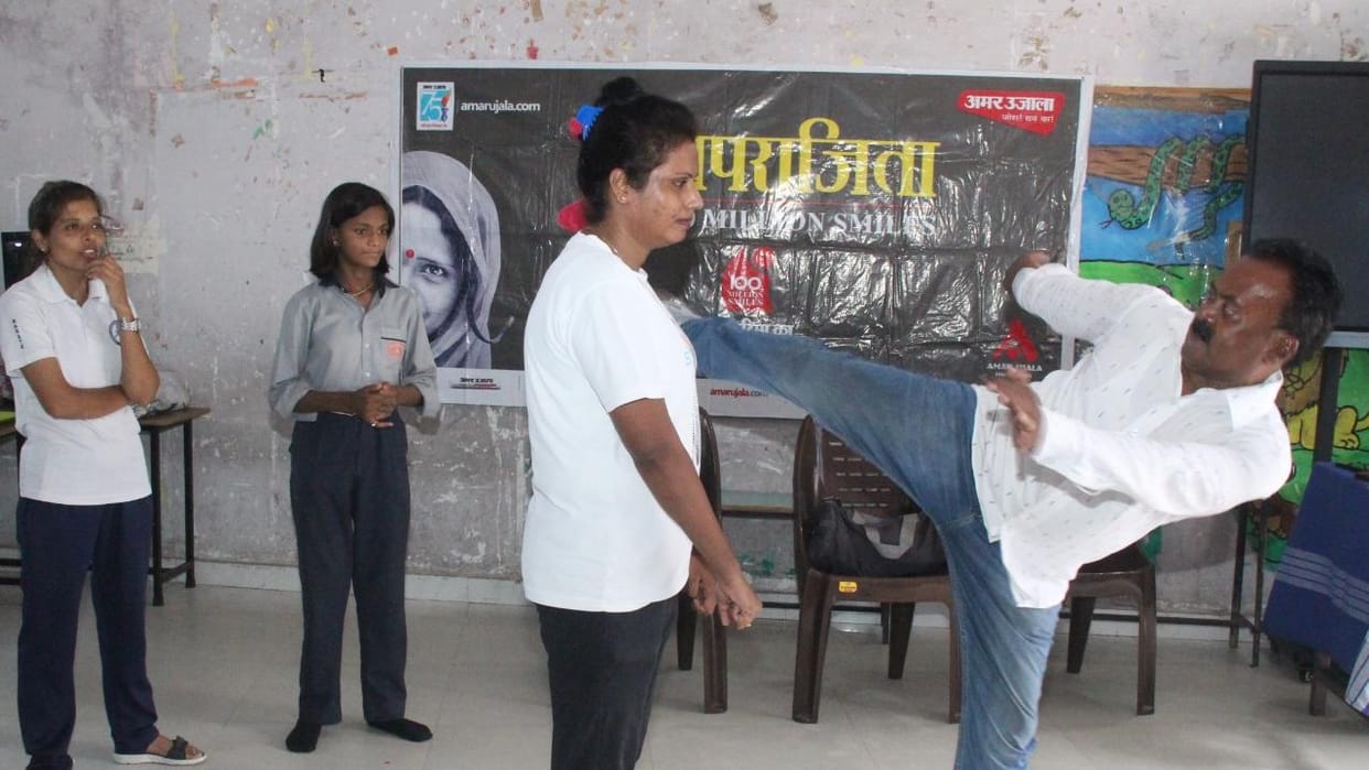 Aparajita Campaign: Don't be afraid in adverse circumstances, use your hands as weapons