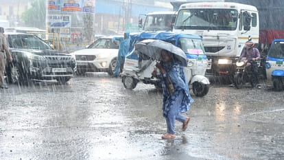 Weather Update: Weather to change from tomorrow; heavy rain expected in several UP cities starting August