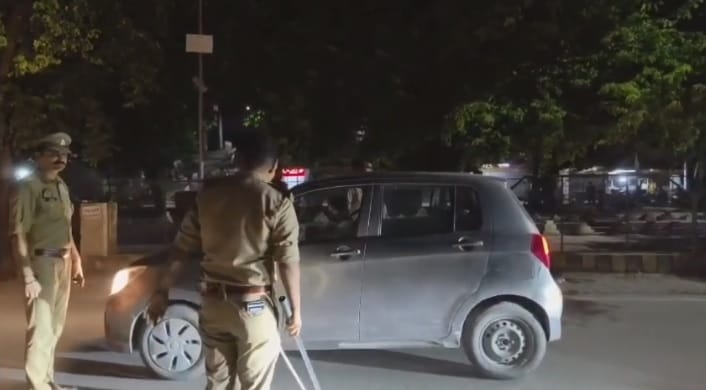 Kanpur police checking drive checks continued all night at 48 points across the Western Zone