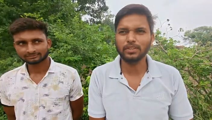 Auraiya Video of conversation with tractor driver proves costly SP suspends three constables