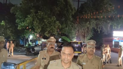Kanpur police checking drive checks continued all night at 48 points across the Western Zone