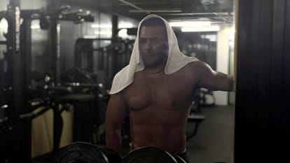 Salman Khan cryptic post amid student protest show off physique in gym photos
