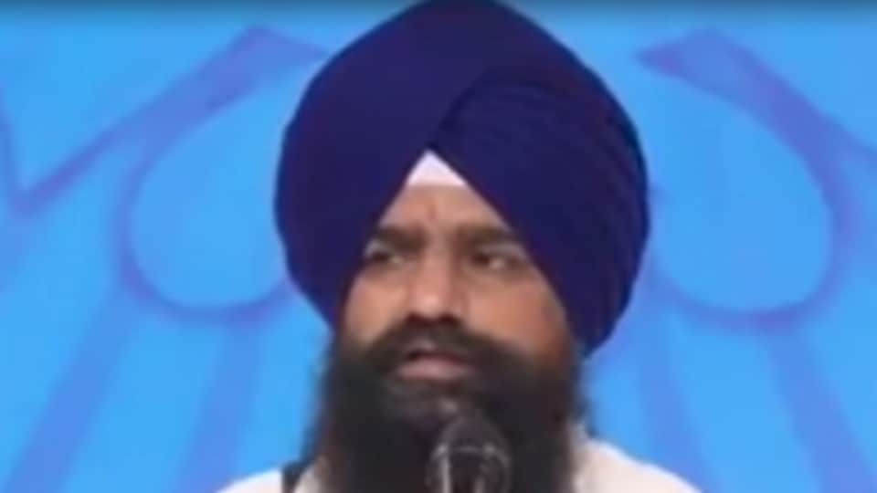 Jathedar Gargaj expresses objection to yoga programs in Gurdwaras