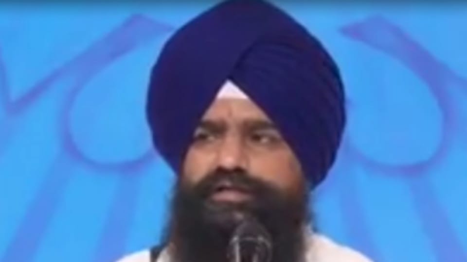Jathedar Gargaj expresses objection to yoga programs in Gurdwaras