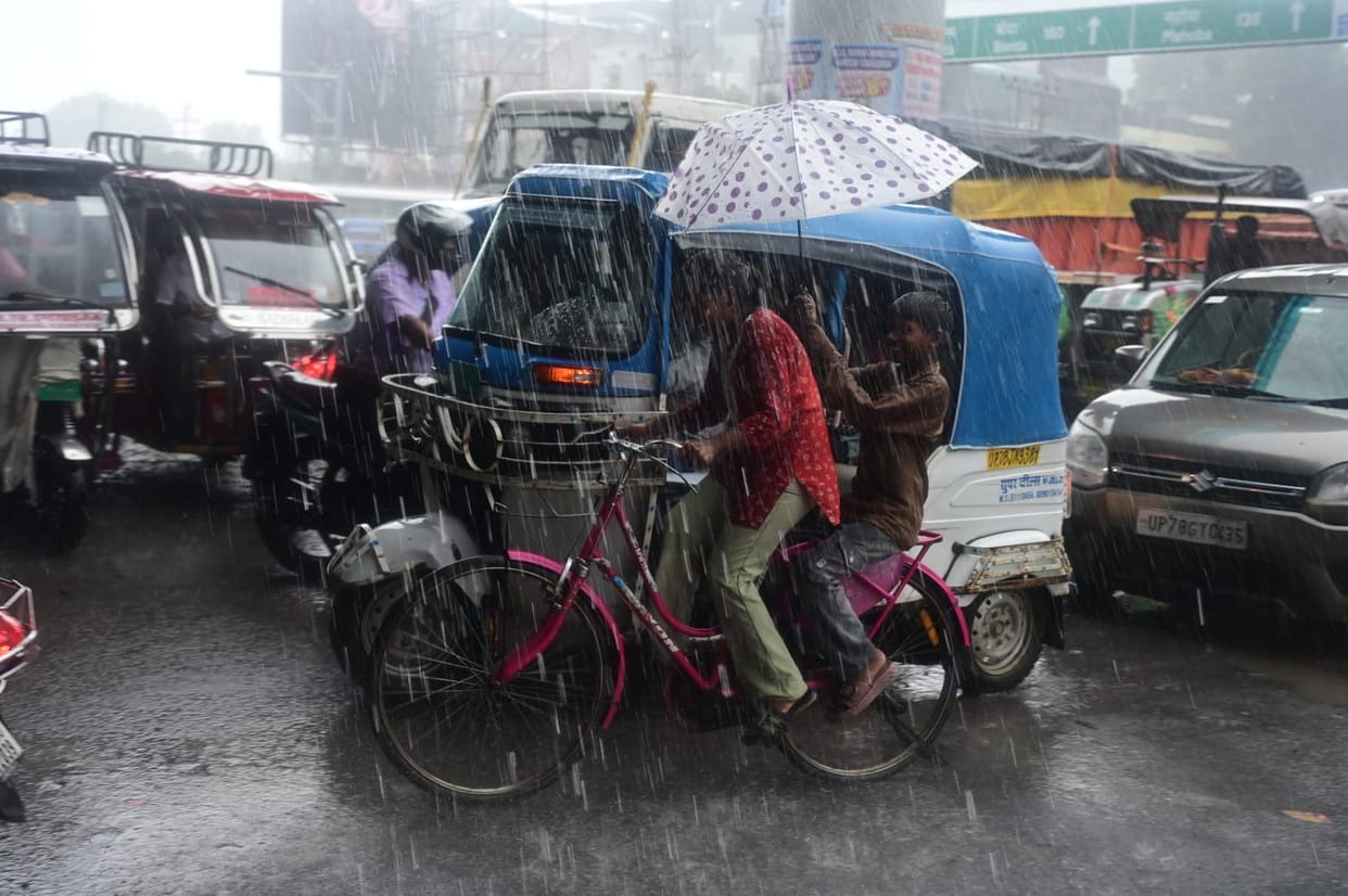 Rain Alert in Kanpur Division, Thunderstorms Likely for Next Few Days